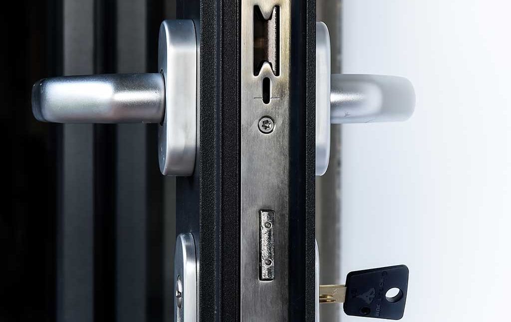 Inbraakwerend hang en sluitwerk